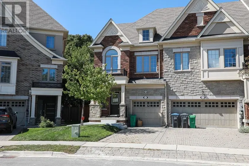 Townhouse at UPPER - 1557 EGLINTON AVENUE W, Mississauga