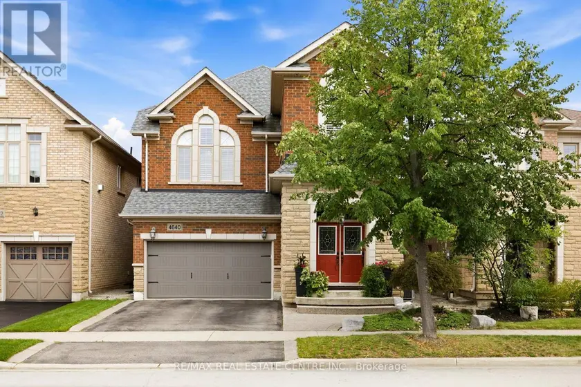 Detached at 4640 KEARSE STREET, Burlington