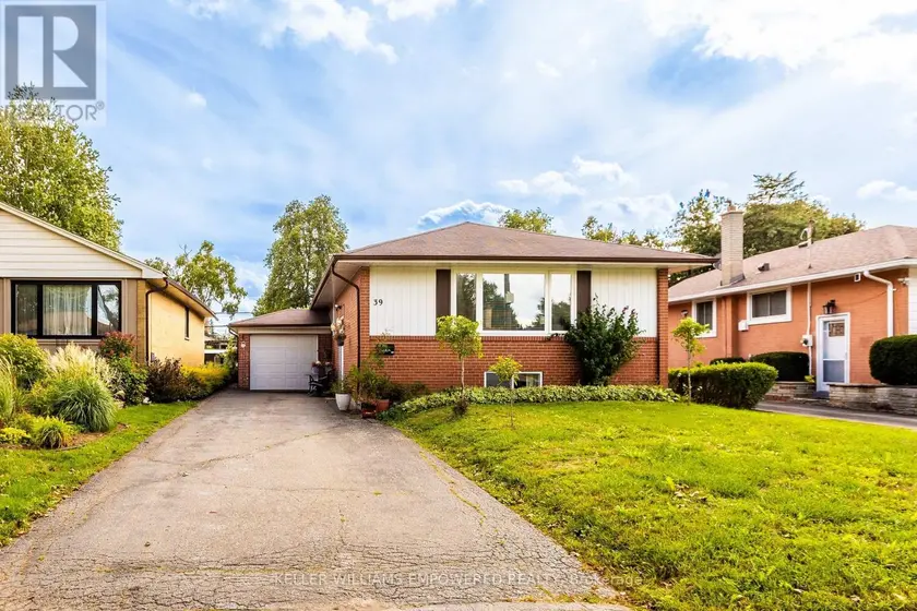 Detached at 39 CHECKENDON DRIVE, Toronto