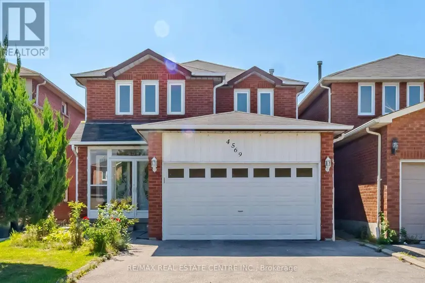 Detached at 4569 PEMMICAN TRAIL, Mississauga