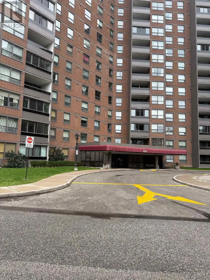 Apartment at 101 - 627 THE WEST MALL, Toronto