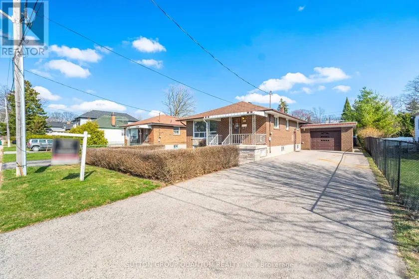 Detached at 126 ANGELENE STREET, Mississauga