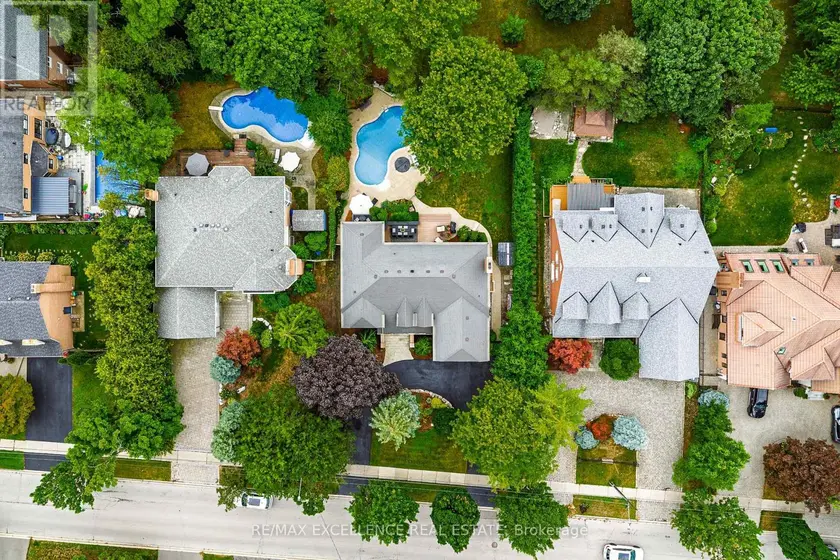 Detached at 2446 HAMMOND ROAD, Mississauga
