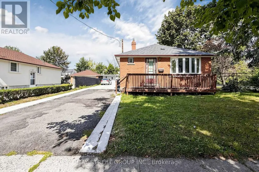 Detached at 26 SUNSET BOULEVARD, Brampton