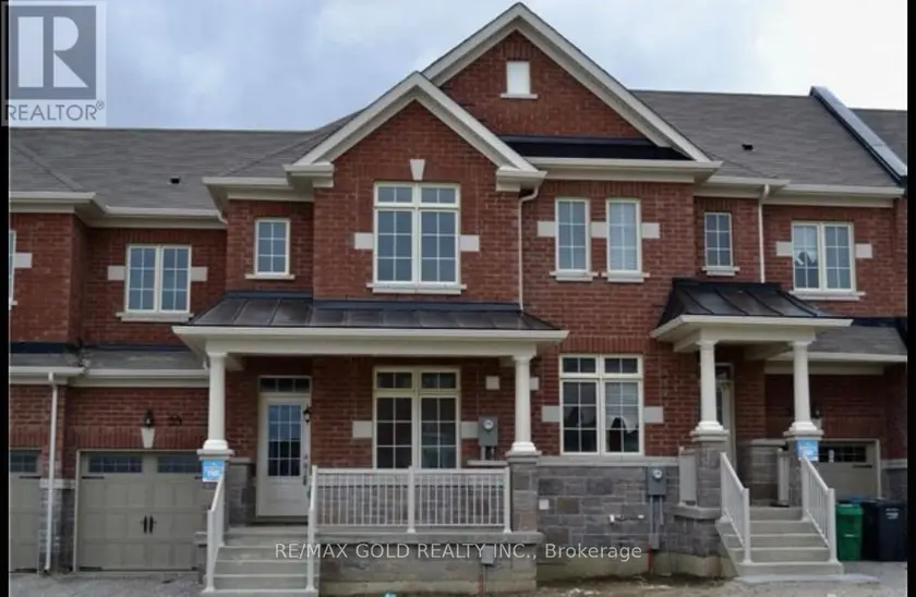Townhouse at 33 VILLADOWNS TRAIL, Brampton