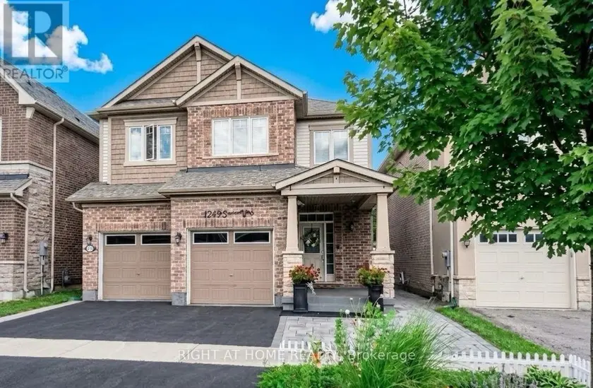 Detached at 1249 LEGER WAY, Milton