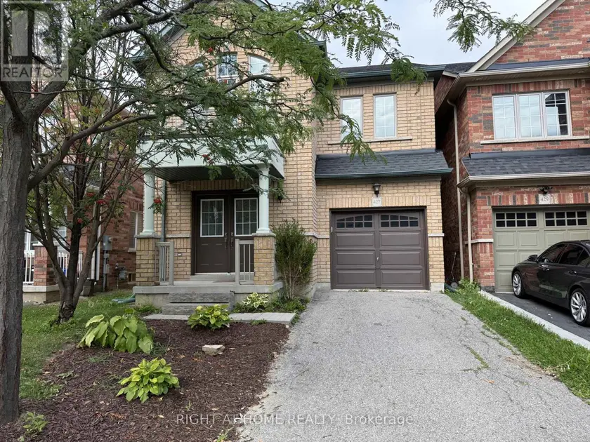 Semi-Detached/Link at 427 CHANDLER CRESCENT, Milton