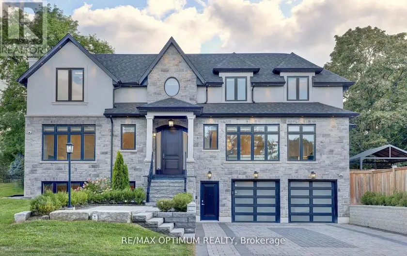 Detached at 26 PIONEER DRIVE, Mississauga