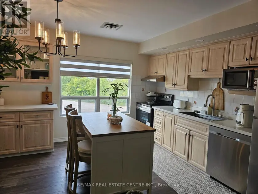 Detached at 3 - 15393 AIRPORT ROAD, Caledon