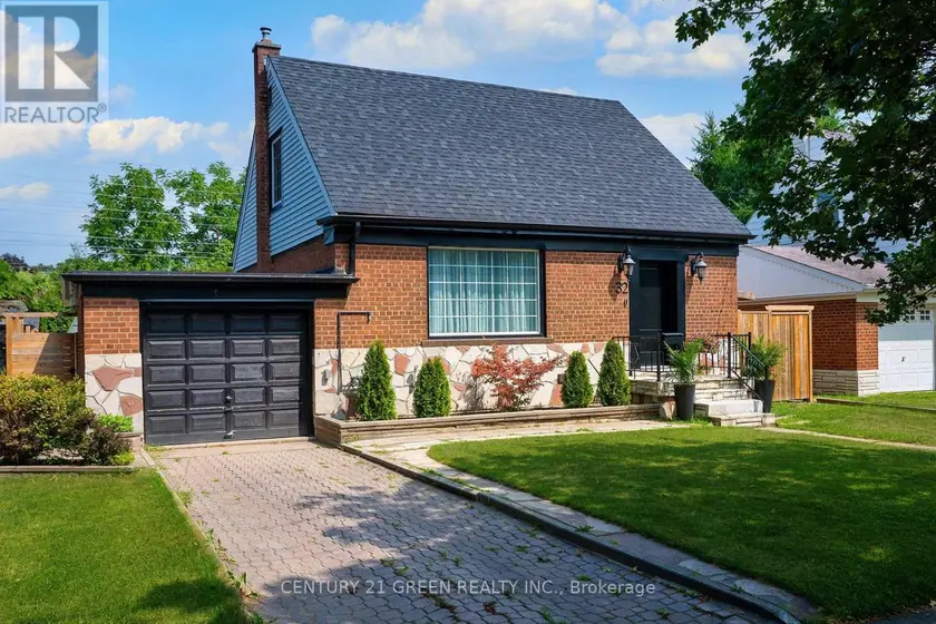 Detached at 32 CASTLEBAR ROAD, Toronto