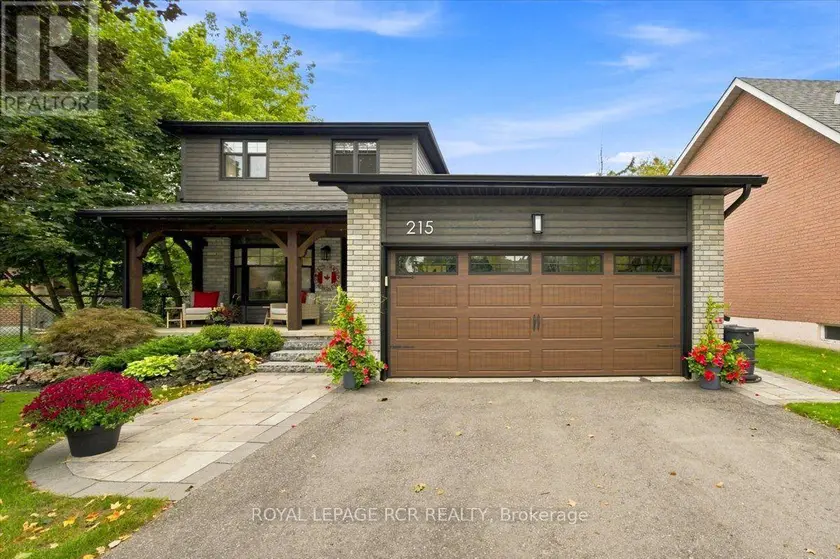 Detached at 215 OAKWOOD CRESCENT, Orangeville