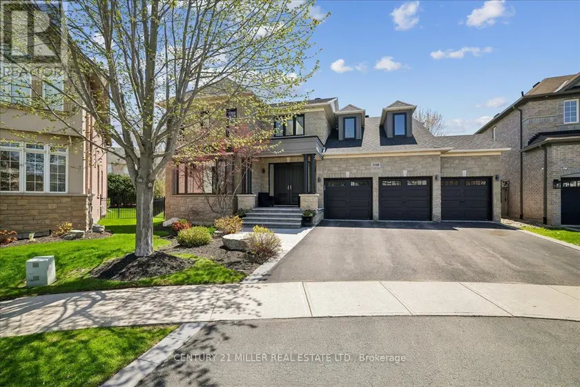 Detached at 3348 SKIPTON LANE, Oakville