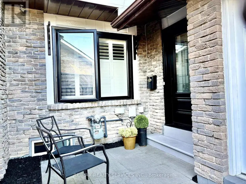 Townhouse at 151 GREENE DRIVE, Brampton