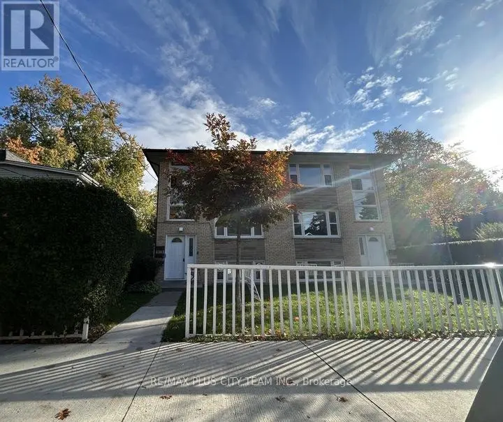 Detached at UNIT 1 - 11 THIRTY FIFTH STREET, Toronto