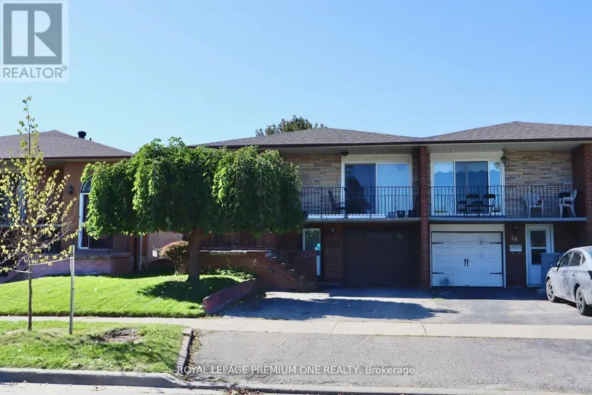 Semi-Detached/Link at 26 ROYAL SALISBURY WAY, Brampton