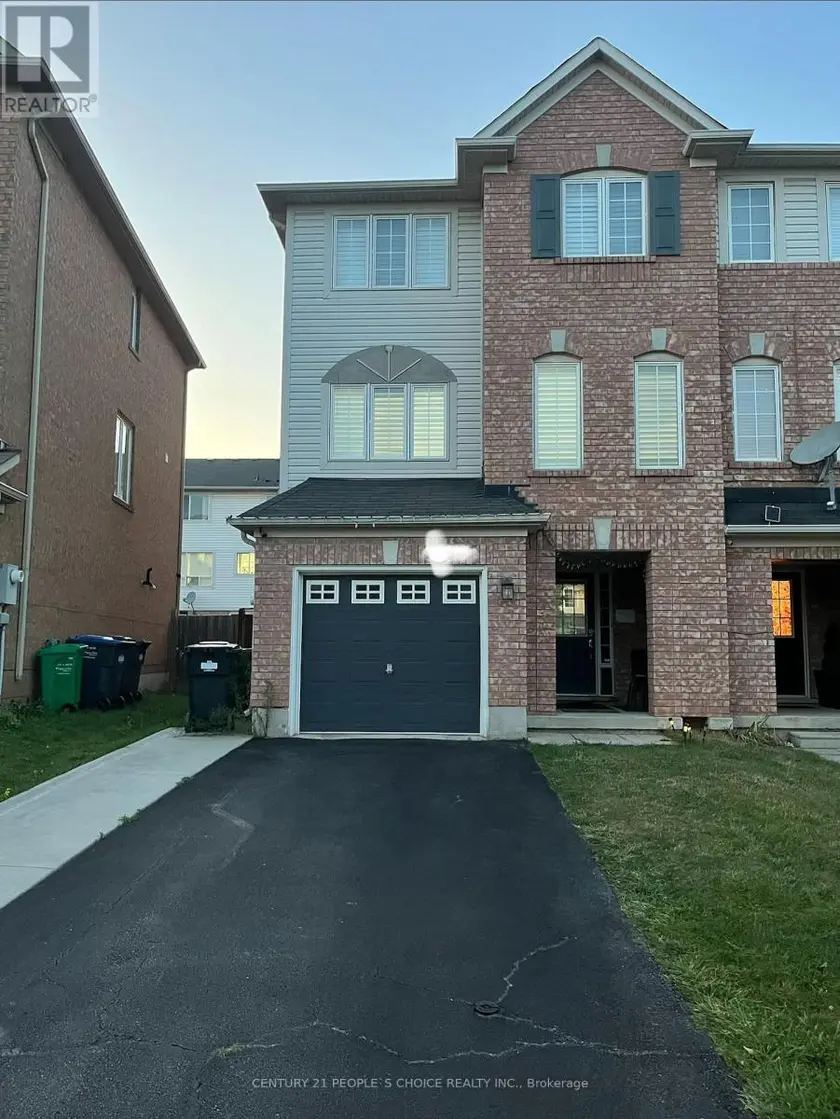 Townhouse at 117 DECKER HOLLOW CIRCLE, Brampton