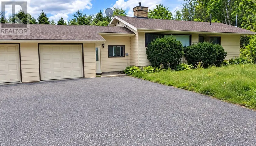 Detached at 6923 HIGHWAY 9 HIGHWAY, Caledon