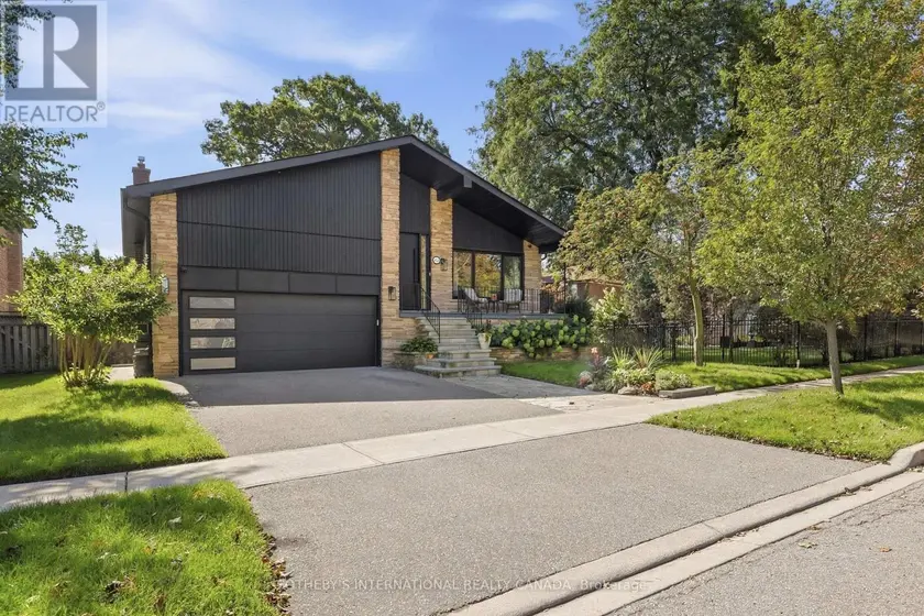 Detached at 420 ABINGTON AVENUE, Mississauga