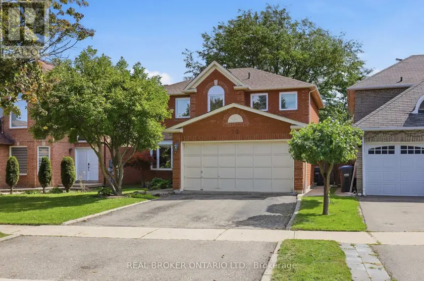 Detached at 72 APPLETON TRAIL, Brampton