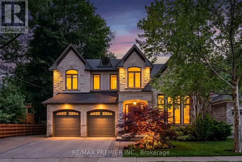 Detached at 3 COWLEY AVENUE, Toronto