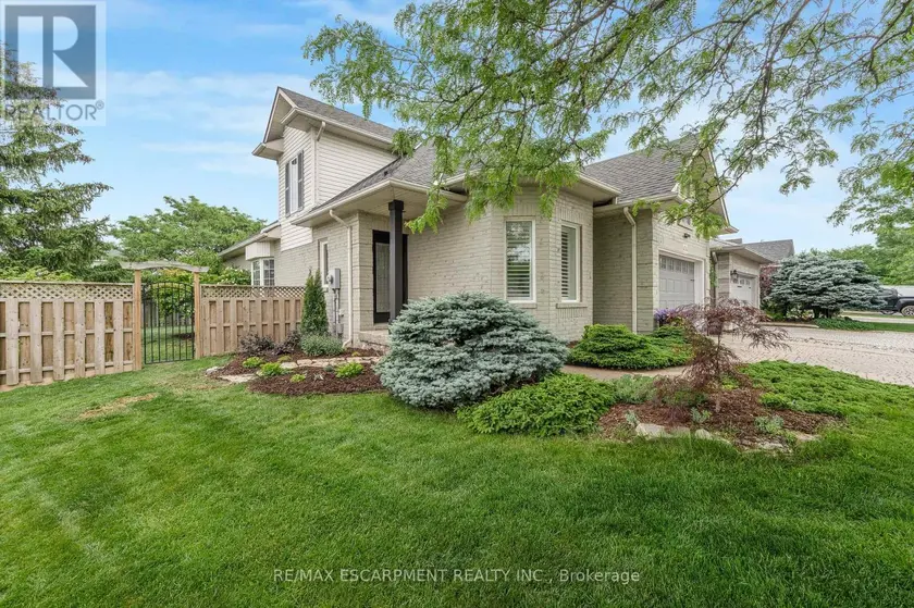 Detached at 4014 JARVIS CRESCENT, Burlington