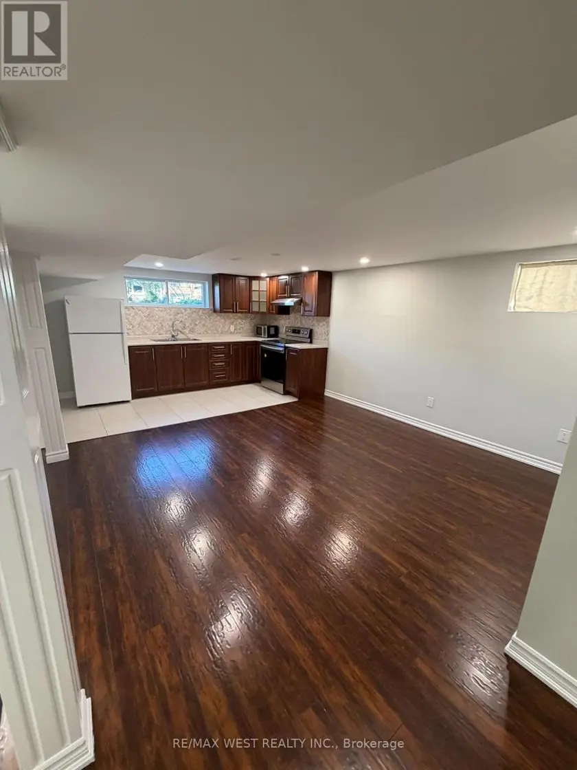 Detached at 15 MACLEOD STREET, Toronto