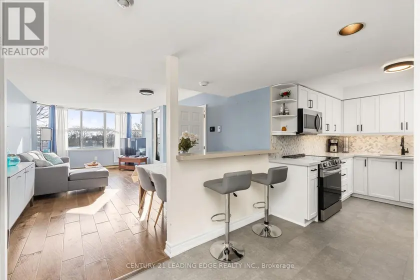 Apartment at 206 - 2199 SIXTH LINE, Oakville
