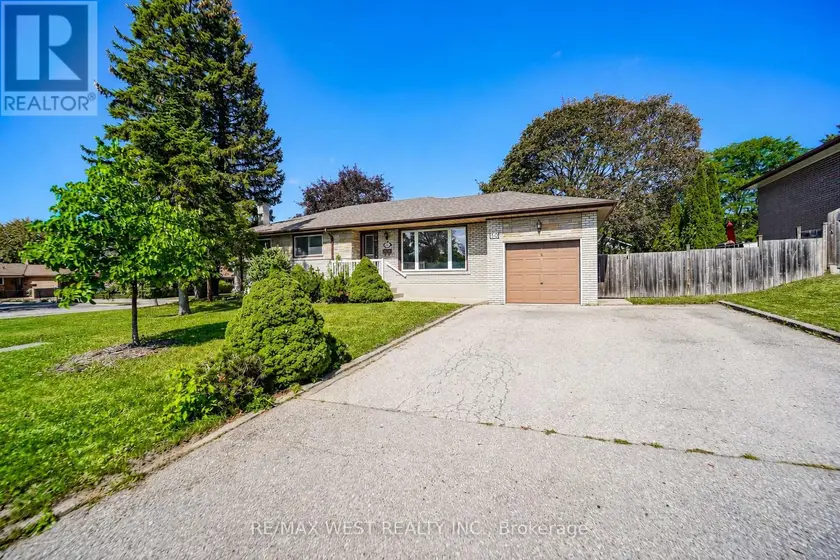 Detached at 50 ROSKELL CRESCENT, Toronto