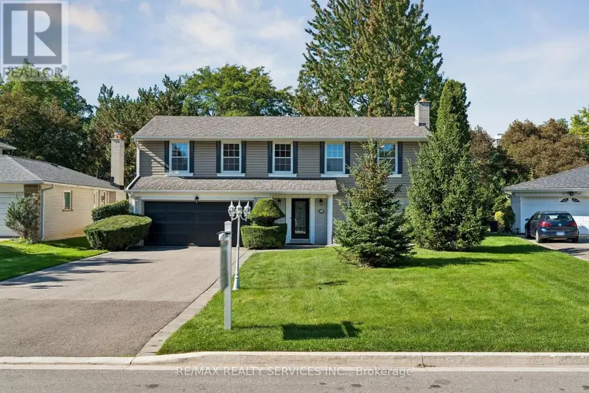 Detached at 16 MALVERN COURT, Brampton
