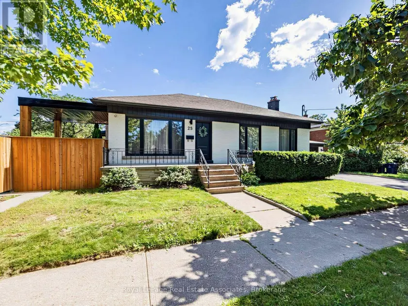 Detached at 25 TREEVIEW DRIVE, Toronto