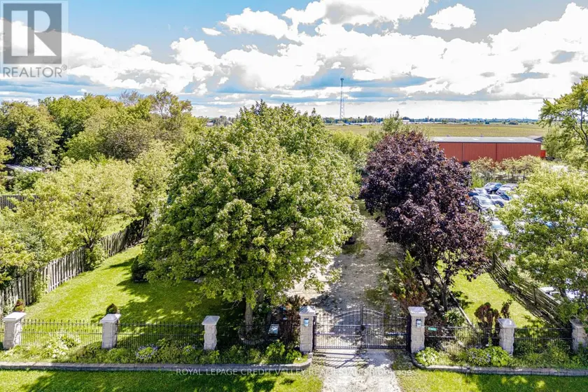 Detached at 5945 KING STREET, Caledon