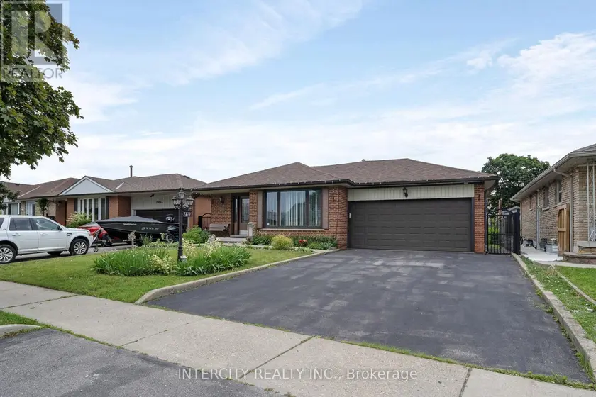 Detached at 7279 VERNOR DRIVE, Mississauga
