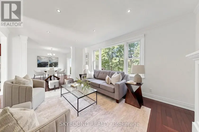 Detached at 19 RIVERVIEW HEIGHTS, Toronto