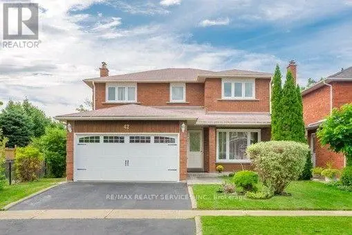 Detached at 42 DUNDALK CRESCENT, Brampton