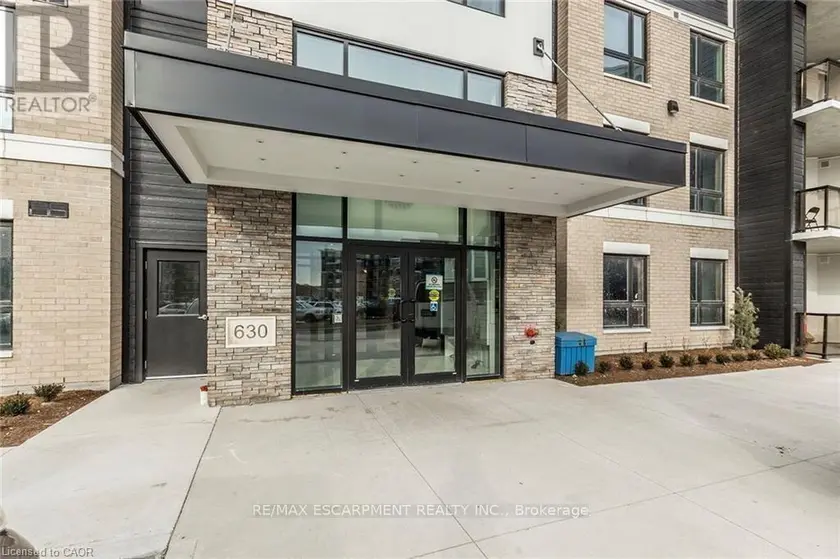 Apartment at 325 - 630 SAUVE STREET, Milton