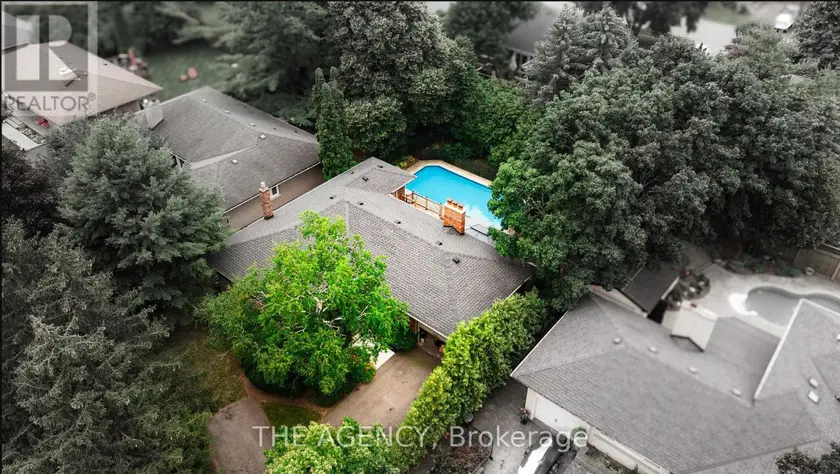 Detached at 261 WALES CRESCENT, Oakville