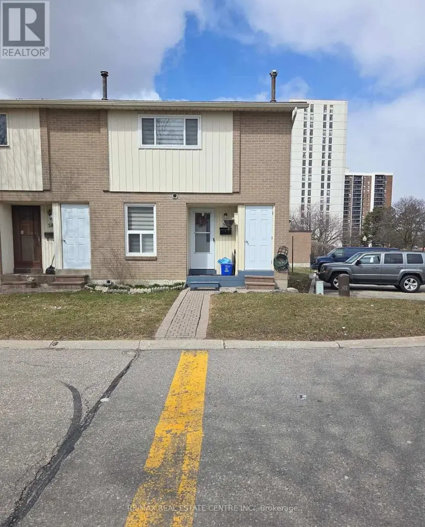 Townhouse at 59 CRAIGLEIGH CRESCENT, Brampton