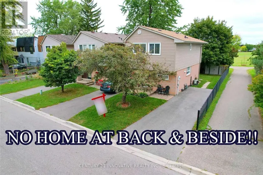 Detached at 25 GLADSTONE SQUARE, Brampton