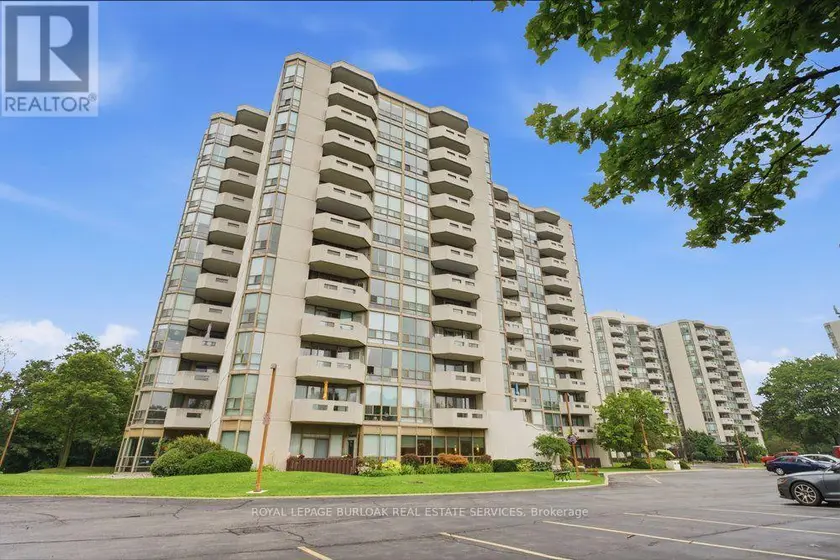 Apartment at 204 - 5090 PINEDALE AVENUE, Burlington