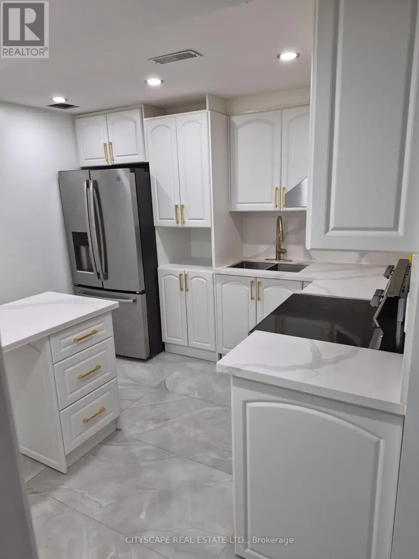 Detached at BSMT - 368 SARDINIA DRIVE, Mississauga