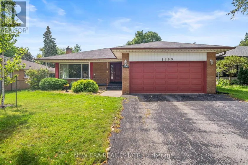 Detached at 1889 STEEPBANK CRESCENT, Mississauga