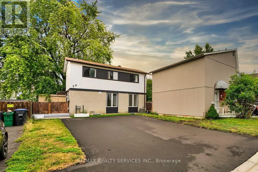 Detached at 29 HECTOR COURT, Brampton