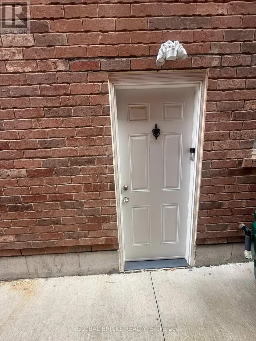 Detached at 384 MICHENER PLACE S, Milton