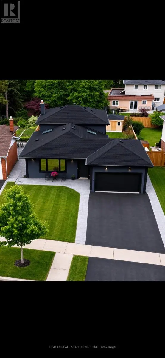 Detached at 3158 VALMARIE AVENUE, Mississauga