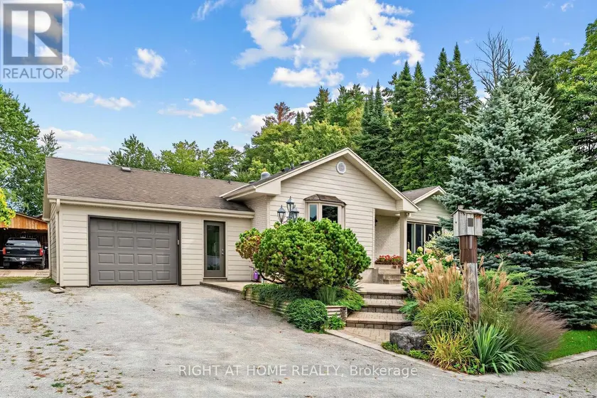 Detached at 9249 SIXTH LINE, Halton Hills