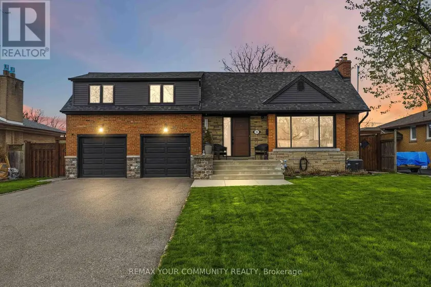 Detached at 34 WALWYN AVENUE, Toronto