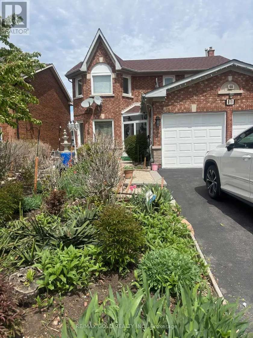 Detached at 11 EAGLERIDGE DRIVE, Brampton