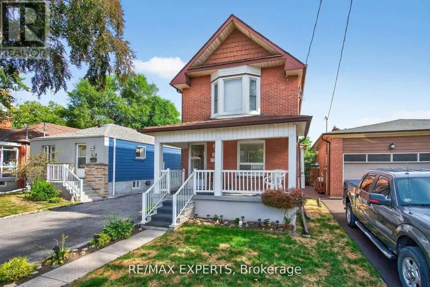 Detached at 257 JOHN STREET, Toronto