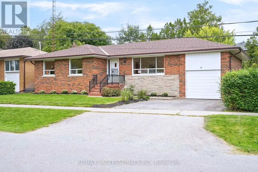Detached at 45 FERNALROY BOULEVARD, Toronto