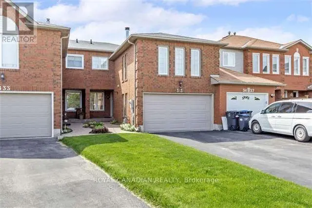 Semi-Detached/Link at 3435 NIGHTHAWK TRAIL, Mississauga